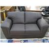 Image 2 : Brown Leather Sofa And Loveseat