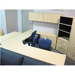 Maple U Shaped Executive Desk With Wall Mount