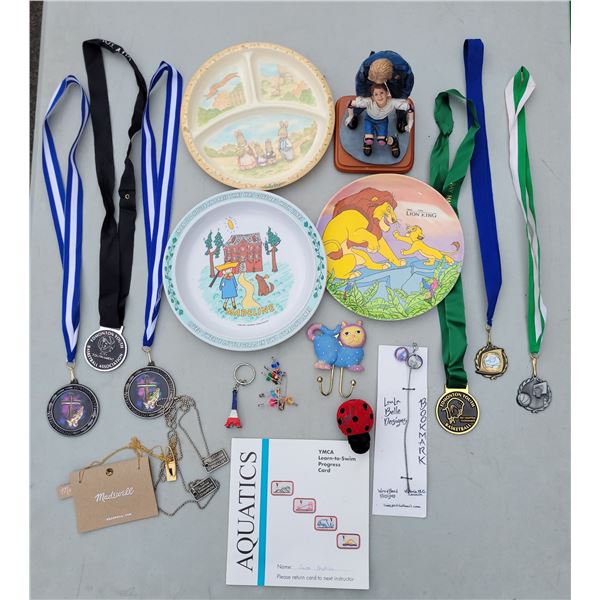 6 Medals, Costume Jewellery, Vtg Plates Madeline, Lion King, Beatrix Potter +