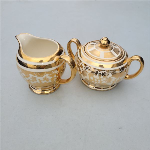Vintage Sadler Gold & White Creamer & Lidded Sugar Bowl