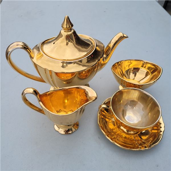 Vintage Royal Winton Golden Ages 24K Guilted Teapot, Creamer, Sugar Bowl, Teacup & Saucer