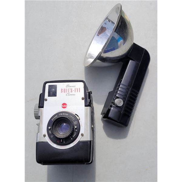 Brownie Bulls-Eye Camera + Kodak Flashguard Reflector