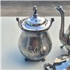Image 2 : 4 Piece Tea Service Set + Lidded Biscuit Urn