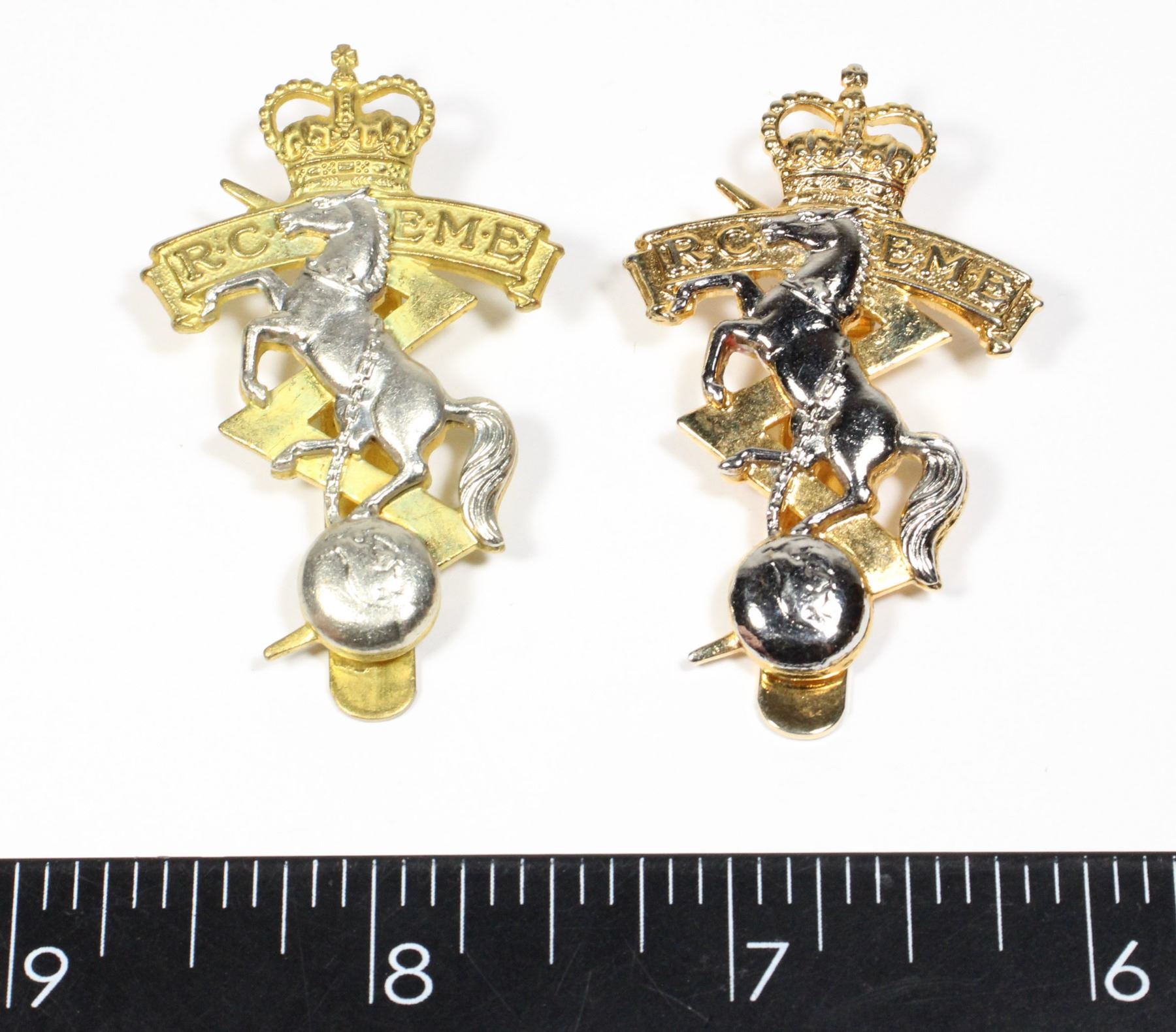 #182 PAIR CANADIAN RCEME CAP BADGE VARIANTS