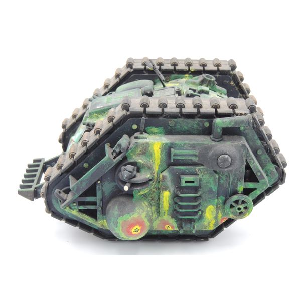 #301 WARHAMMER 40K LAND RAIDER TANK HAND PAINED