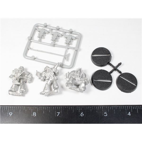 #315 1987 WARHAMMER 40K SPACE MARINE LOT OF 3 W/
