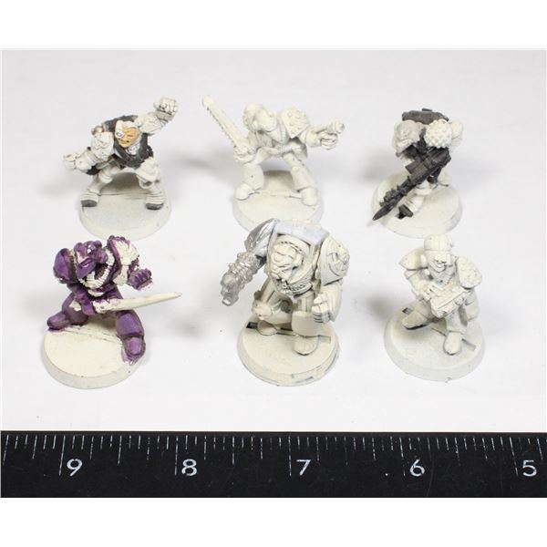 #326 WARHAMMER 40K LOT OF 6 METAL FIGURES