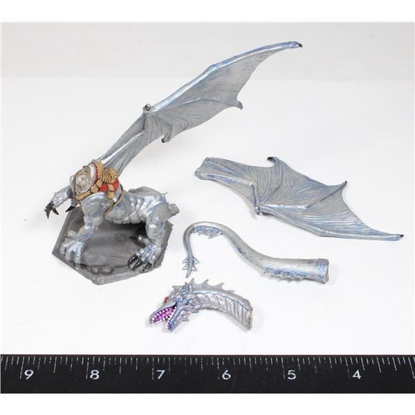 #379 1988 DUNGEONS & DRAGONS HUMA'S SILVER DRAGON
