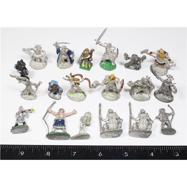 #383 VINTAGE RMI /D & D METAL MINIATURE FIGURES