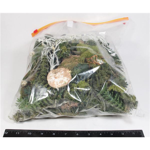 #422 GIANT WOODLAND SCENES TREES FOLIAGE TRUNK LOT