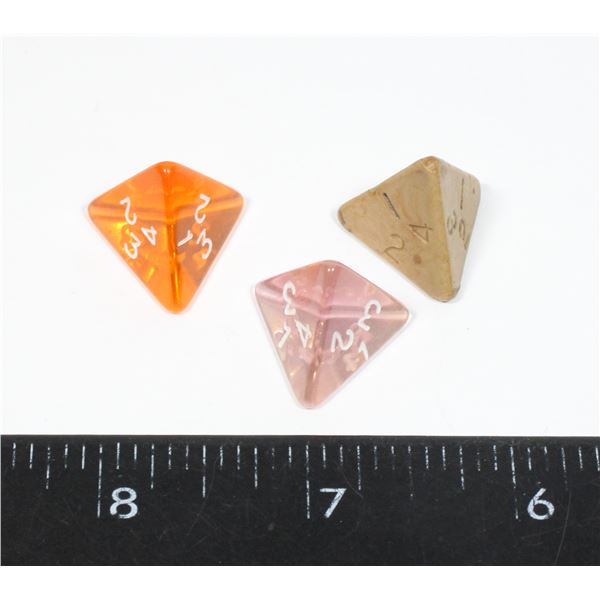 #429 LOT OF 3 PYRAMID SHAPED VINTAGE RPG GAME DICE