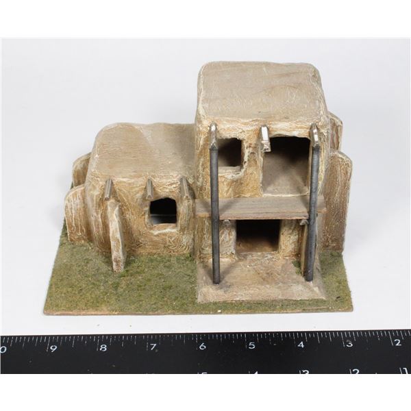 #444 CUSTOM RPG GAME  BUILDING 7 X 5 X 4 INCHES