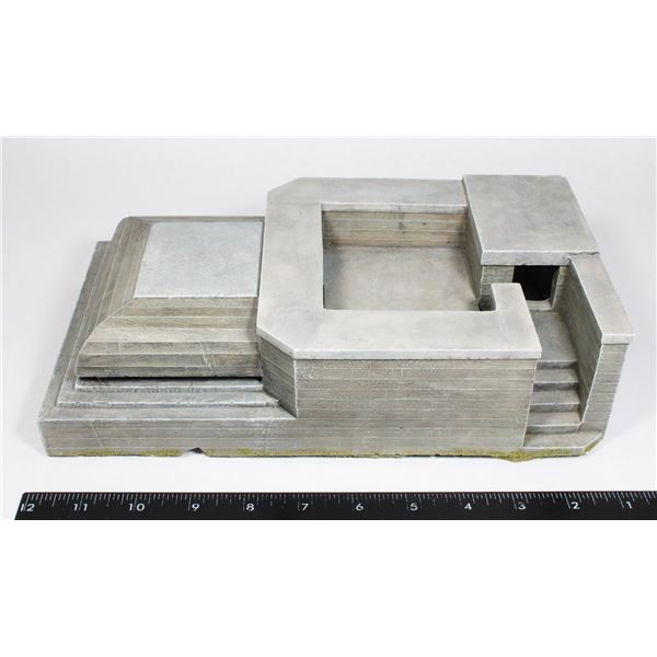 #446 CUSTOM METAL WARHAMMER 40K GAME SET STAND