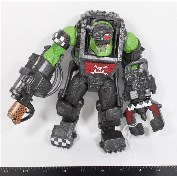 #447 WARHAMMER 40K 2021 MCFARLANE TOYS ORC