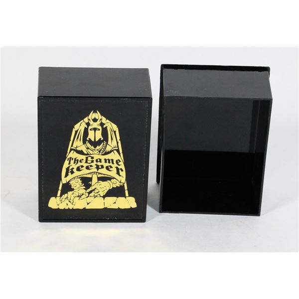 #585 THE GAME KEEPER VINTAGE CARD CASE ULTIMATE