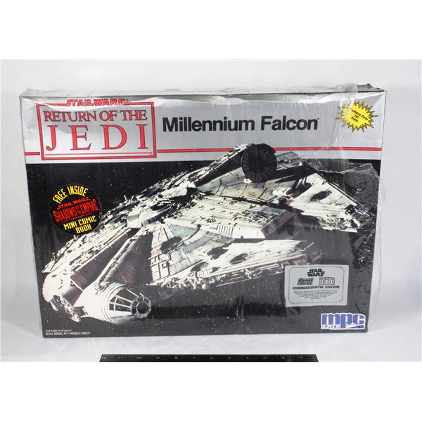 #641 SEALED STAR WARS MILLENNIUM FALCON MODEL KIT