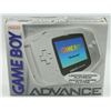 Image 1 : #657 CIB NINTENDO GAME BOY ADVANCE PLATINUM