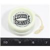 Image 1 : #987 1990 GLOW IN THE DARK NIGHT ROLLER YO-YO
