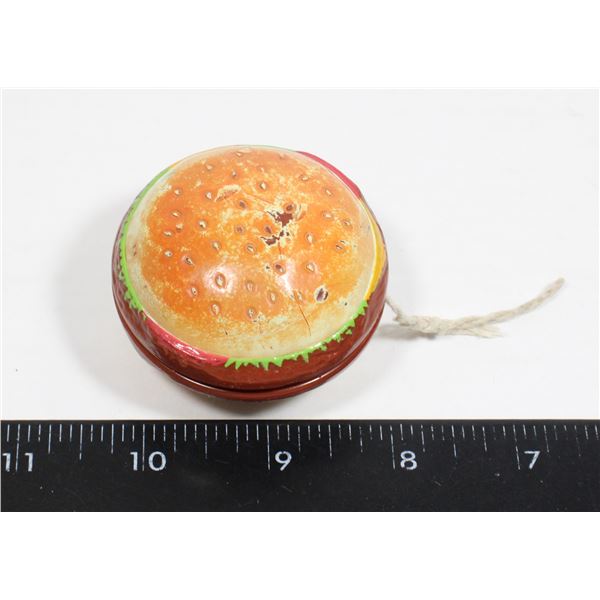 #993 VINTAGE BURGER YO-YO YOYO TOY
