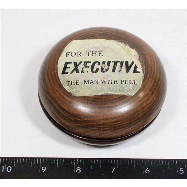 #995 YO-YO FOR THE EXECUTIVE THE MAN WITH PULL