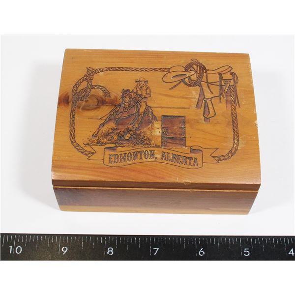 #1044 EDMONTON ALBERTA WOODEN BUCKLE CASE BOX
