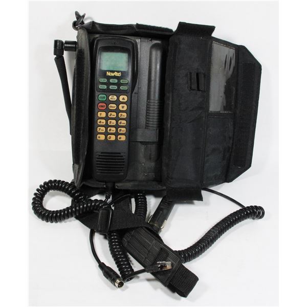 #1079 VINTAGE NOVATEL CAR PHONE IN CASE