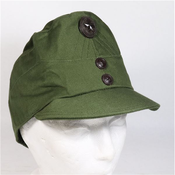 EUROPEAN MILITARY CLOTH HAT WITH INSIGNIA