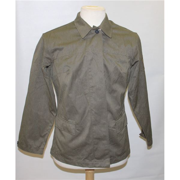 EAST GERMAN CIVIL DEFENCE UNIFORM W/ INSIGNIA