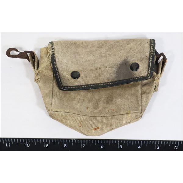 UNITED CARR CANADA MILITARY KHAKI  POUCH