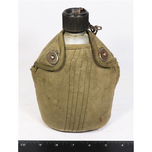 UNITED STATES MILITARY CANTEEN WORN CONDITION