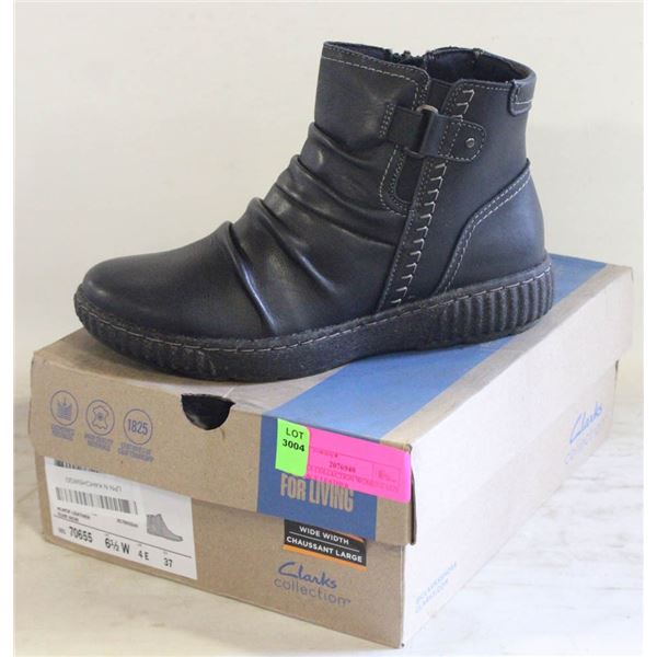 CLARKS COLLECTION WOMENS SIZE 6.5 BLACK LEATHER