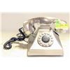 Image 1 : BRUSHED SILVER RETRO PUSH BUTTON PHONE