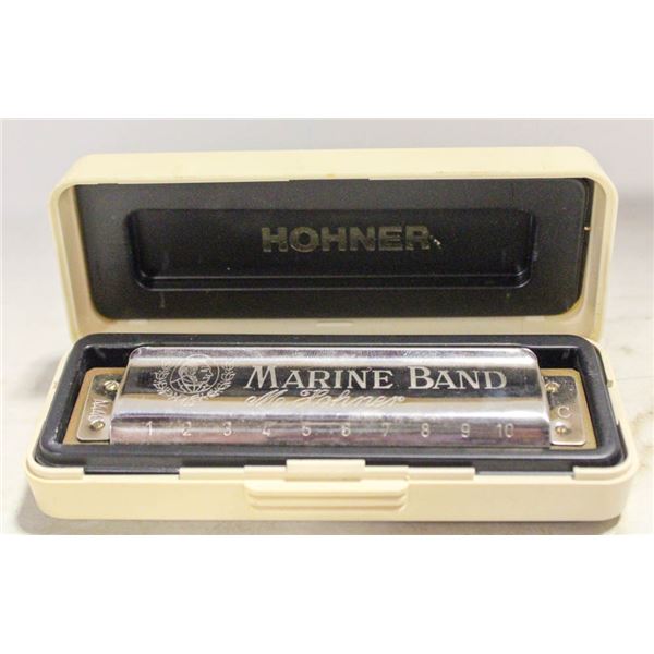 HOHNER MARINE BAND NO 1896 "C" HARMONICA
