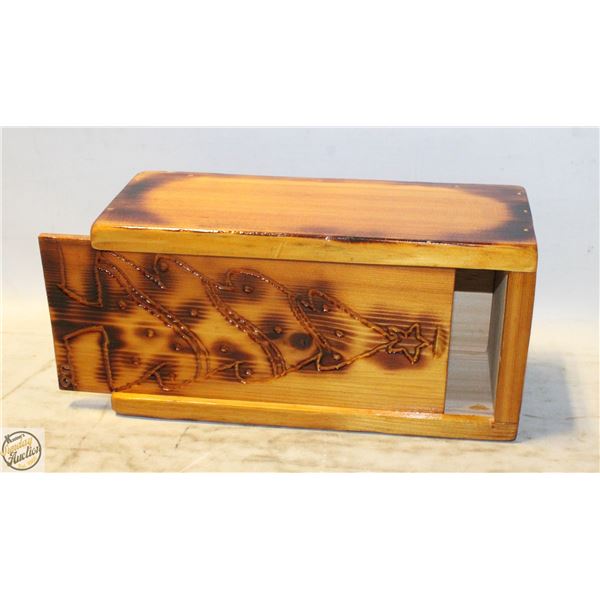 WOOD TRINKET BOX