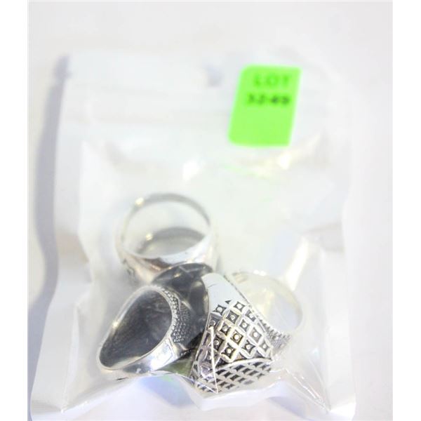 LOT OF 5 ESTATE RINGS