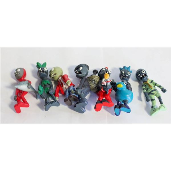 PLANTS VS ZOMBIES SET OF 7