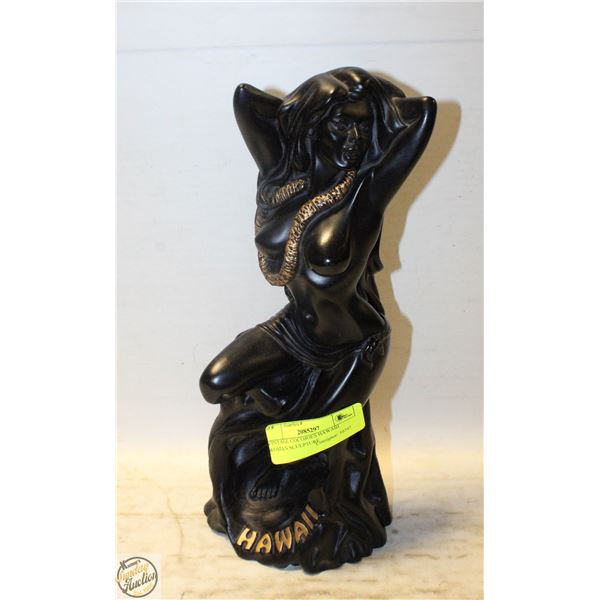 VINTAGE COCOJOES HAWAIII WOMAN SCULPTURE