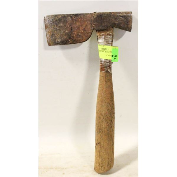 VINTAGE PLUMB ROOFING HATCHET