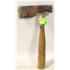 Image 1 : VINTAGE PLUMB ROOFING HATCHET