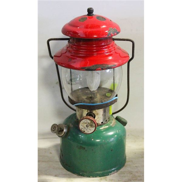 COLEMAN LANTERN 200 RED ENAMEL TOP
