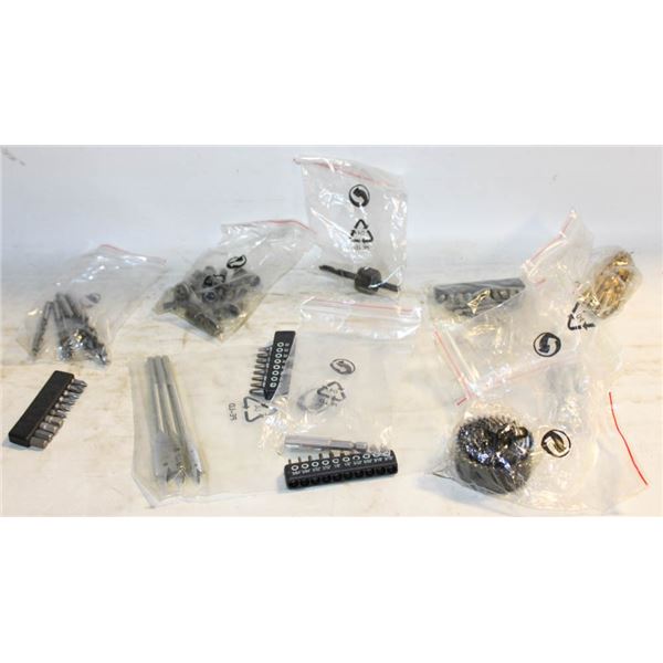 LOT OF DRILL BITS/NUT DRIVERS