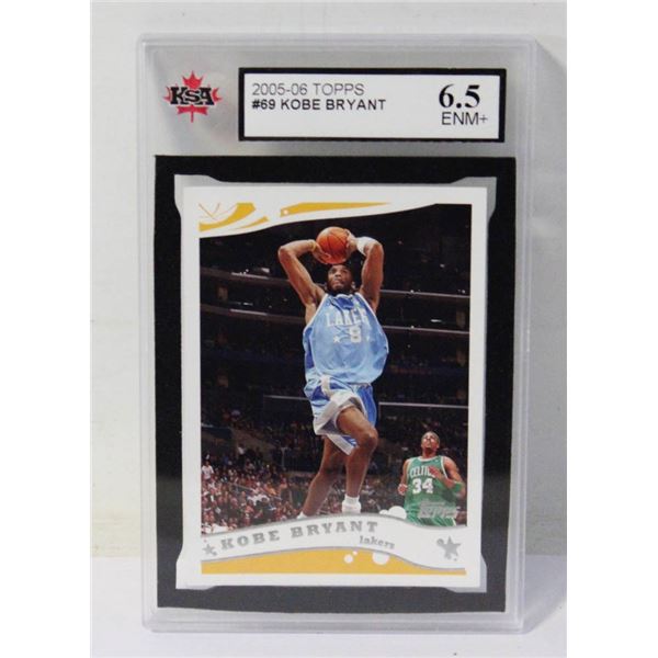 2005-06 TOPPS KOBE BRYANT #69 BLUE JERSEY
