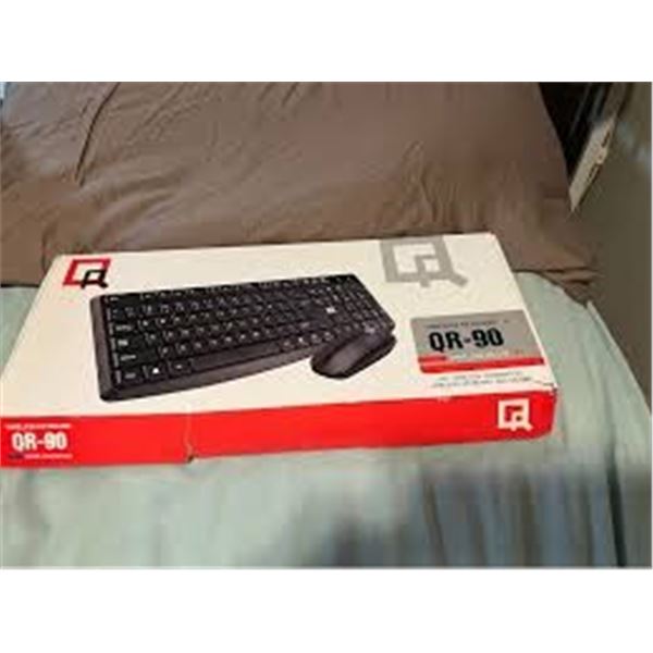 NEW WITH BOX WIRELESS KEYBOARD QR-90 WIRELSS MOUSE