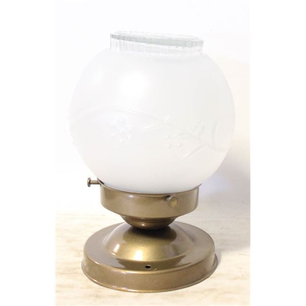 METAL/GLASS HARDWIRED 8" LIGHT FIXTURE