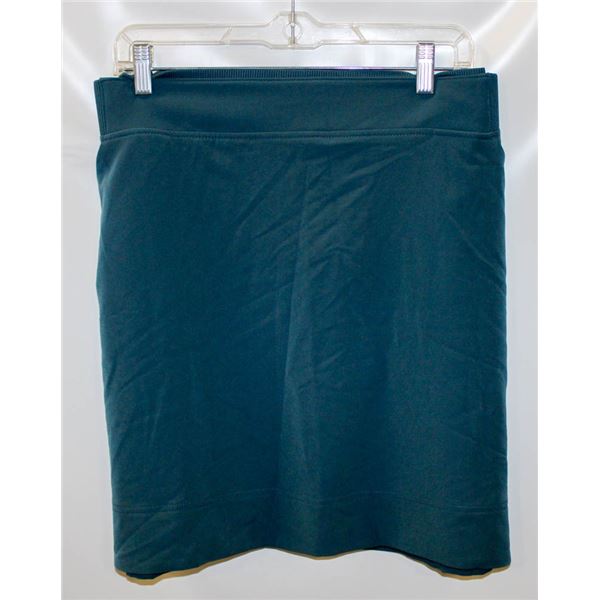32 DEGREE WOMENS XXL BLUE SKORT