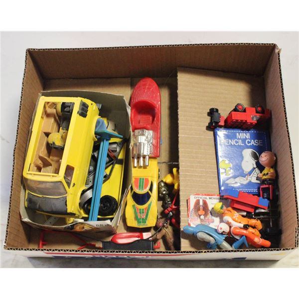 LOT OF VINTAGE 70'S & 80'S TOYS