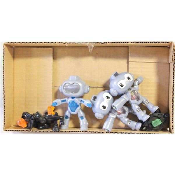 MATTEL SMAX COLLECTABLE FIGURES & MORE