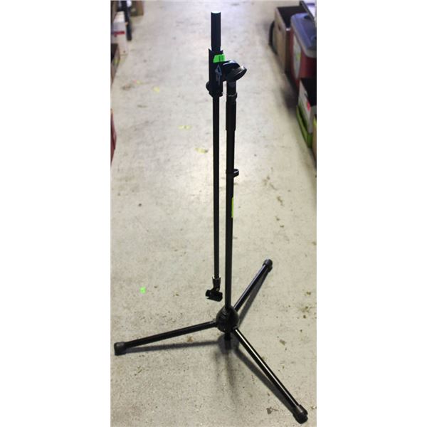 ADJUSTABLE MIC STAND