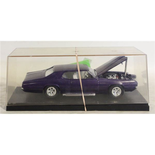 CUSTOM MADE 1971 FORD THUNDERBIRD MODEL