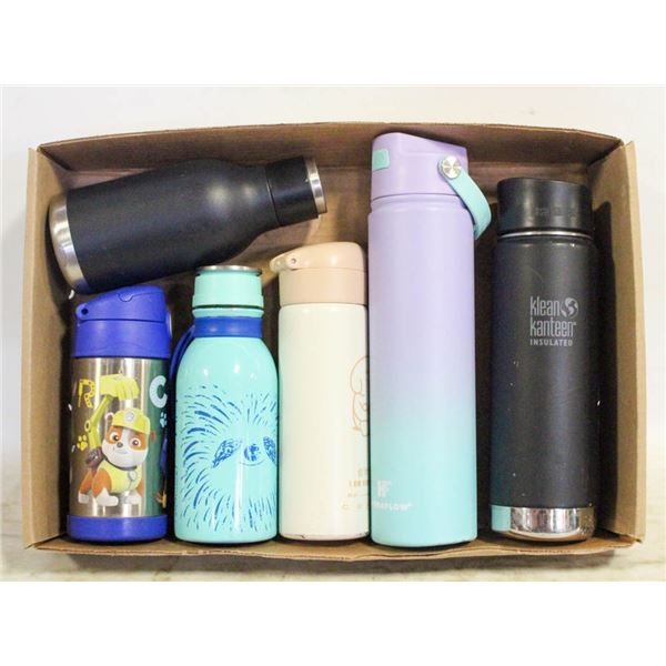 FLAT OF METAL DRINKING CUPS